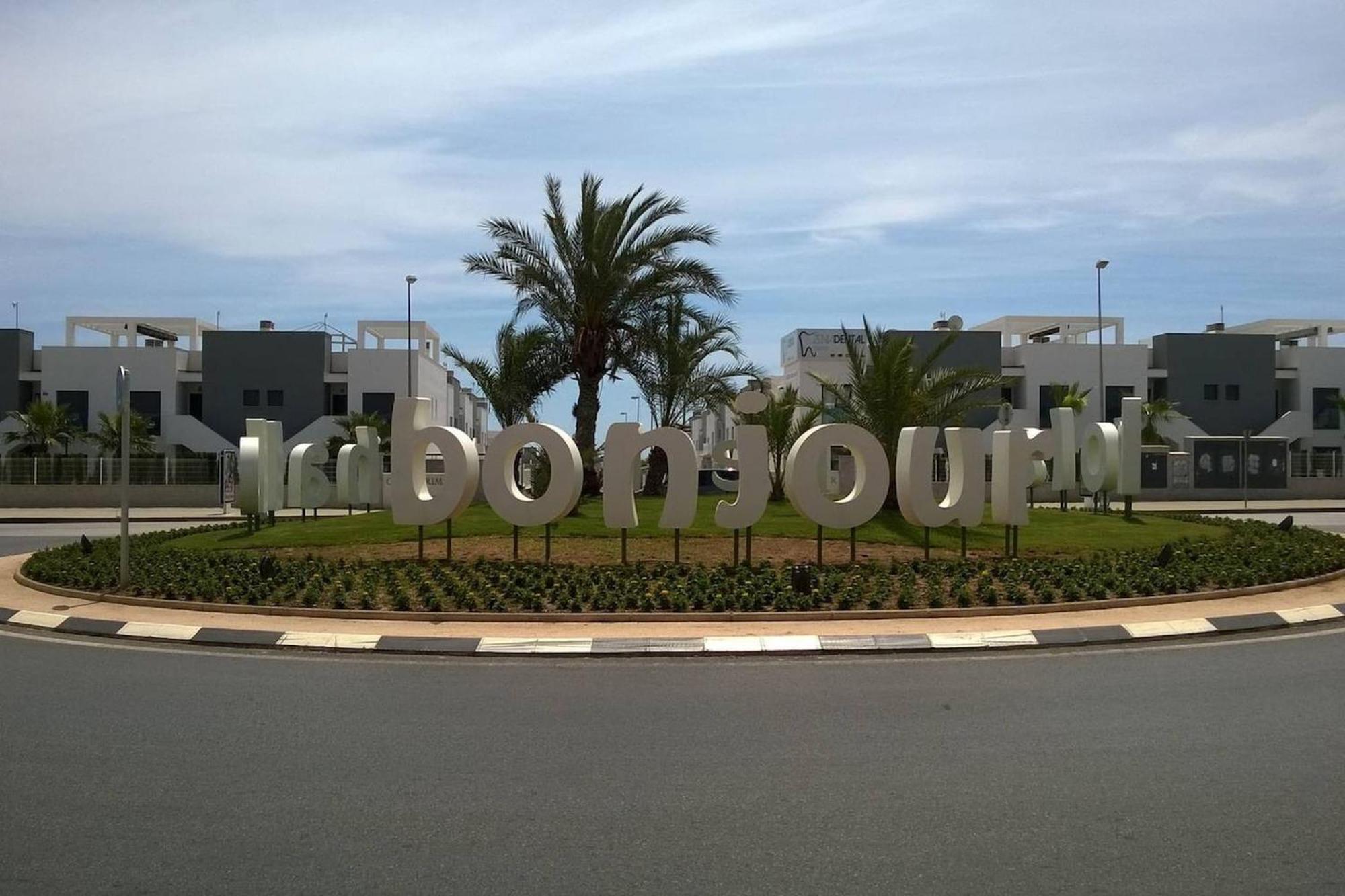 La Zenia Bulevard Apartments 弗拉门卡海滩 外观 照片