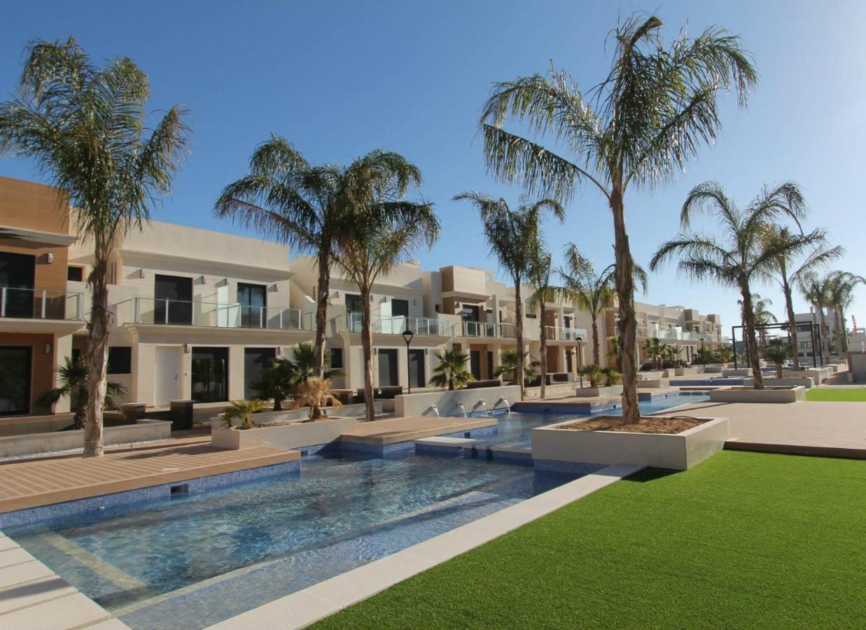La Zenia Bulevard Apartments 弗拉门卡海滩 外观 照片